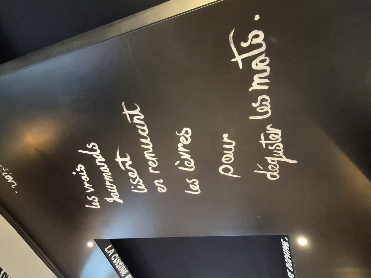 SwaniLaurence's tweet photo. 🫨😋Aller un dernier plaisir.. 🇨🇭 
Retour ce soir. .. Je peux donc flâner et cet après-midi allez saluer le beau Comédien Suisse 🥲🤞🩷🍀😭 #Suisse #Repit #RoadTrip https://t.co/Wd3LufWhSS