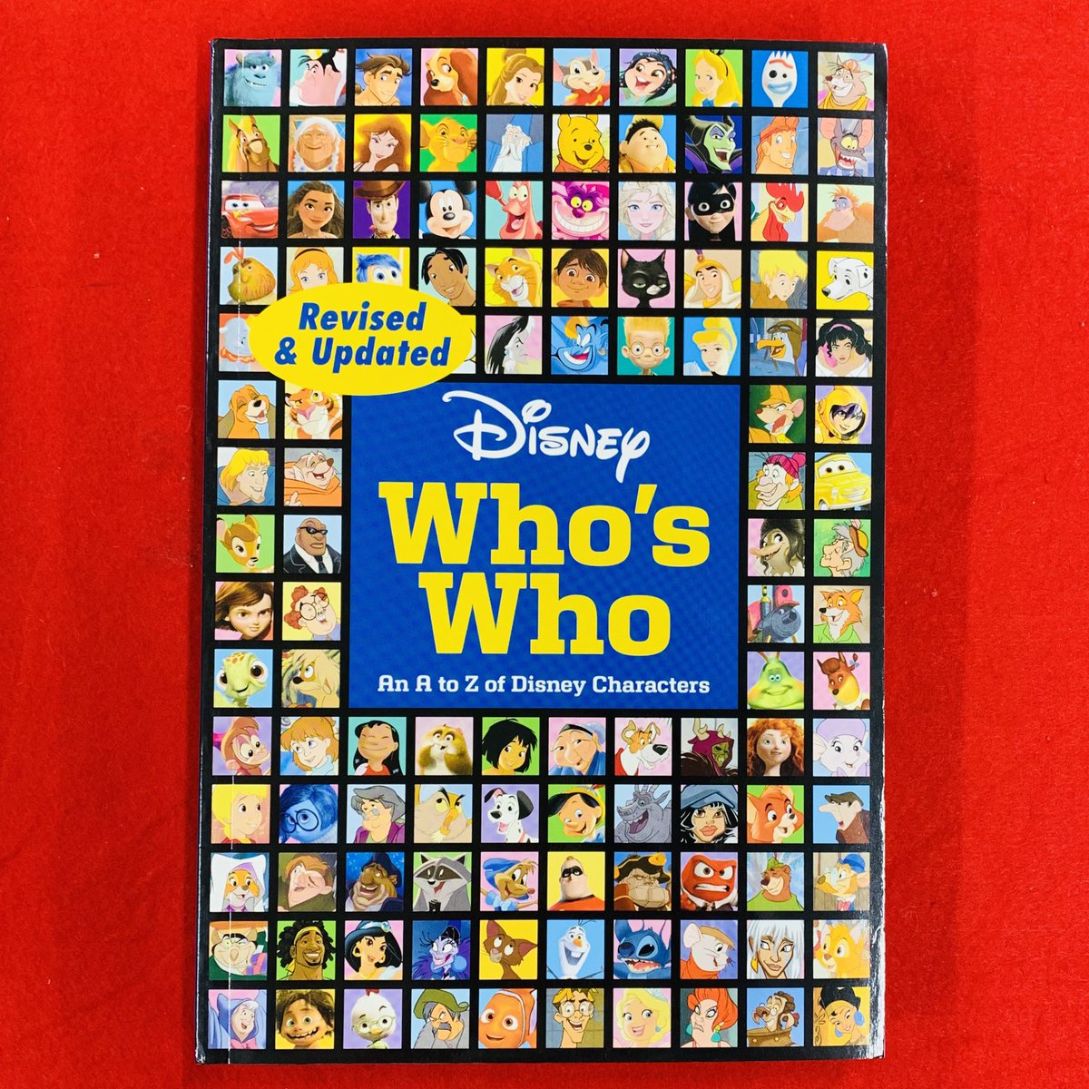 7階洋書】🎄今月のおすすめ本🎄 “Disney Who's Who” Revised & Updated
