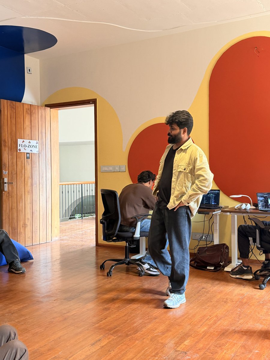 <a href="/roshanonx/">roshann</a> is crazyyy!!! Innovative asf.
Kudos to <a href="/BasedIndia/">Base India</a> for making it real.