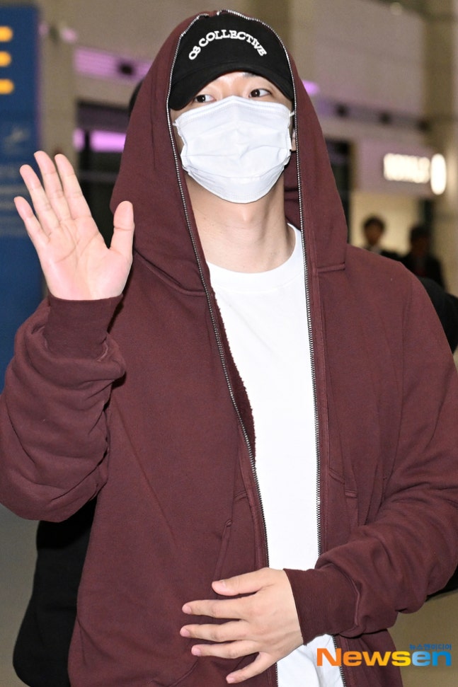 PHOTO】2PM ジュノ「Asia Artist Awards 2025」を終えて帰国（動画あり