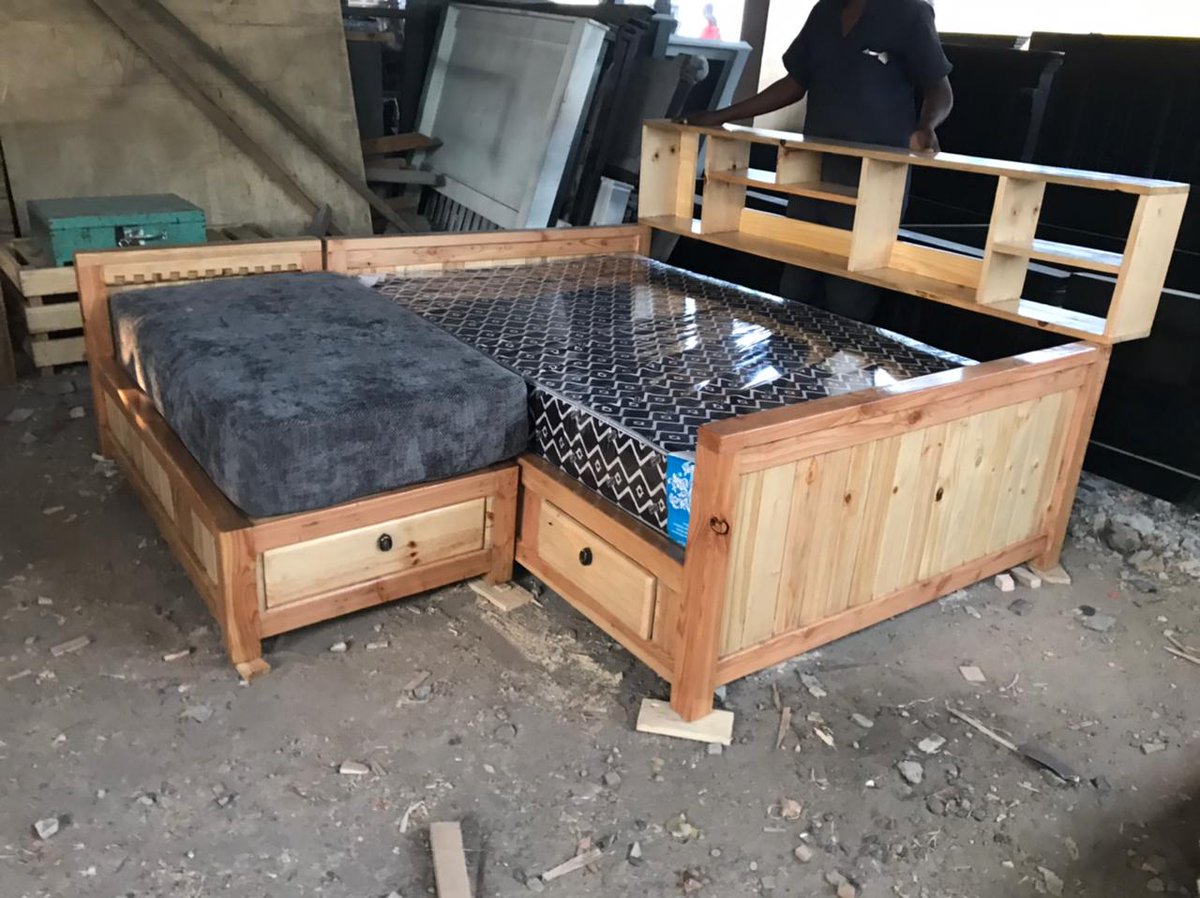 LayedInteriors's tweet photo. From our workshop to your space,Recycled pallets wood program on spot.
Kids room set up,custom design
Call/app 0704403456
Betting #FreshAndEasy #KrisiYetuNaQuickmart #GazetiYaMonday #21DaysOfGlory https://t.co/sdOwYCEFh6