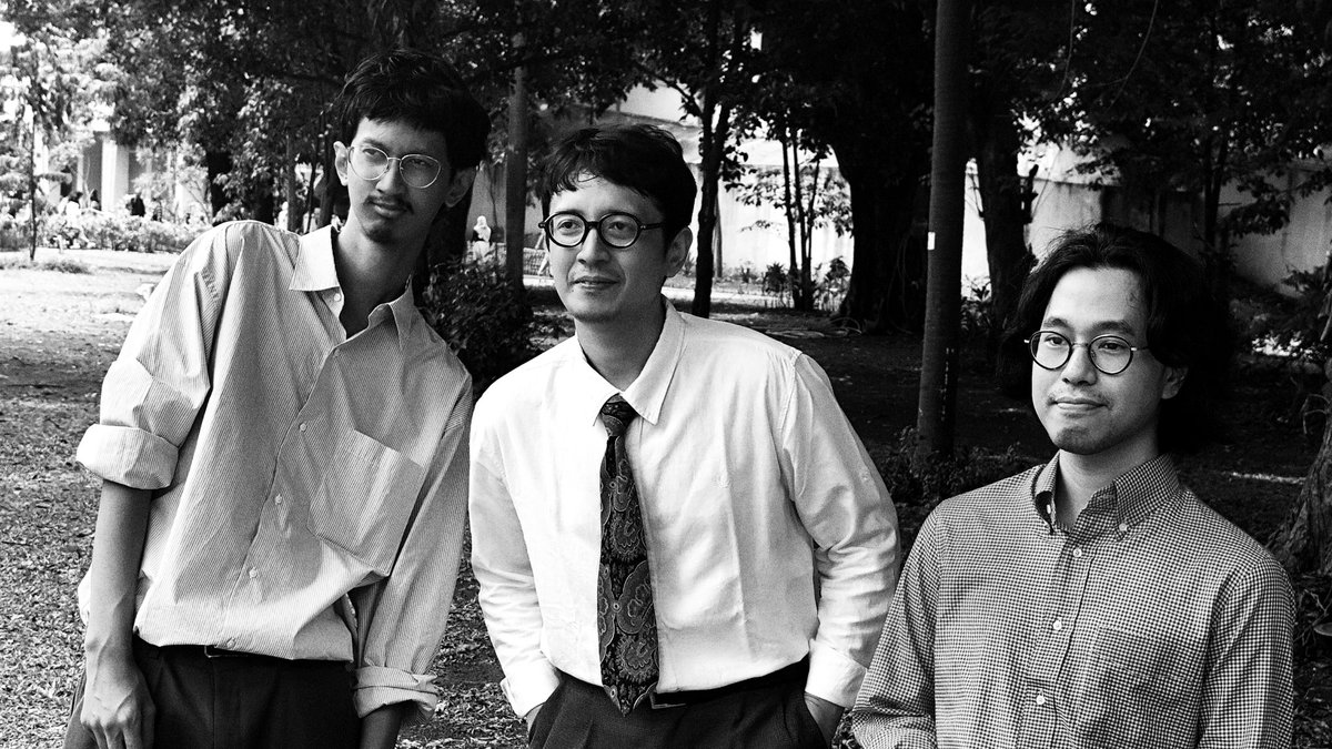 Jugo Djarot live at Panggoeng Rakjat, mengabdie oentoek negeri dengan melodi.