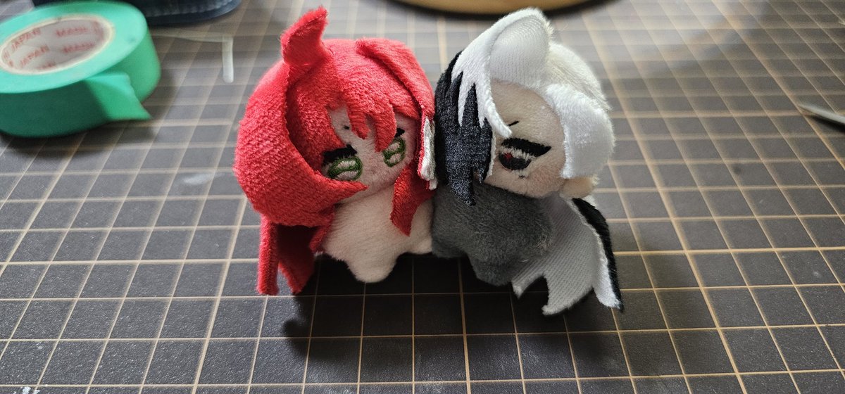 ハアッハアッ…5センチできた…！
磁石入れたのでくっつきます🤝