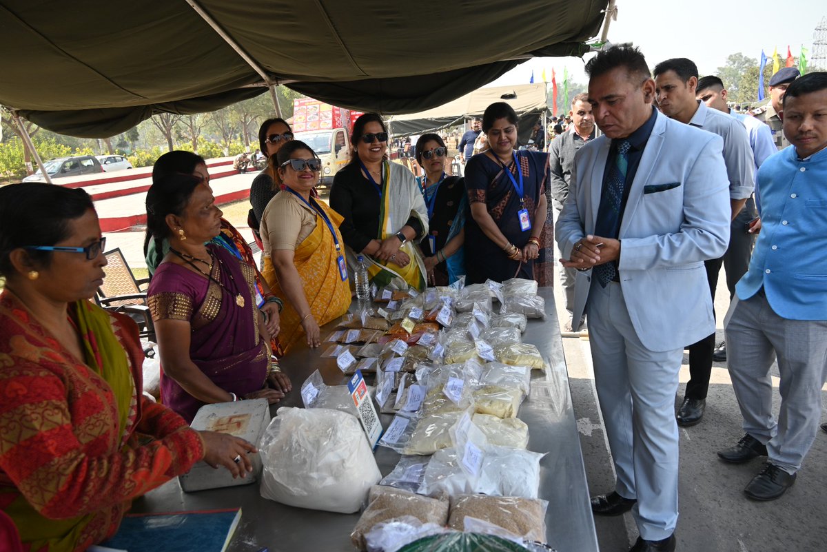 CISFHQrs's tweet image. CISF RTC Bhilai Hosts a Vibrant Millet Mela Celebrating Flavours, Fitness and Unity.

#CISF RTC Bhilai organized a vibrant “Food and Millets Mela” to promote #awareness about the nutritional power of #millets and to reintroduce traditional #grains into daily diets.

Shri Rohit