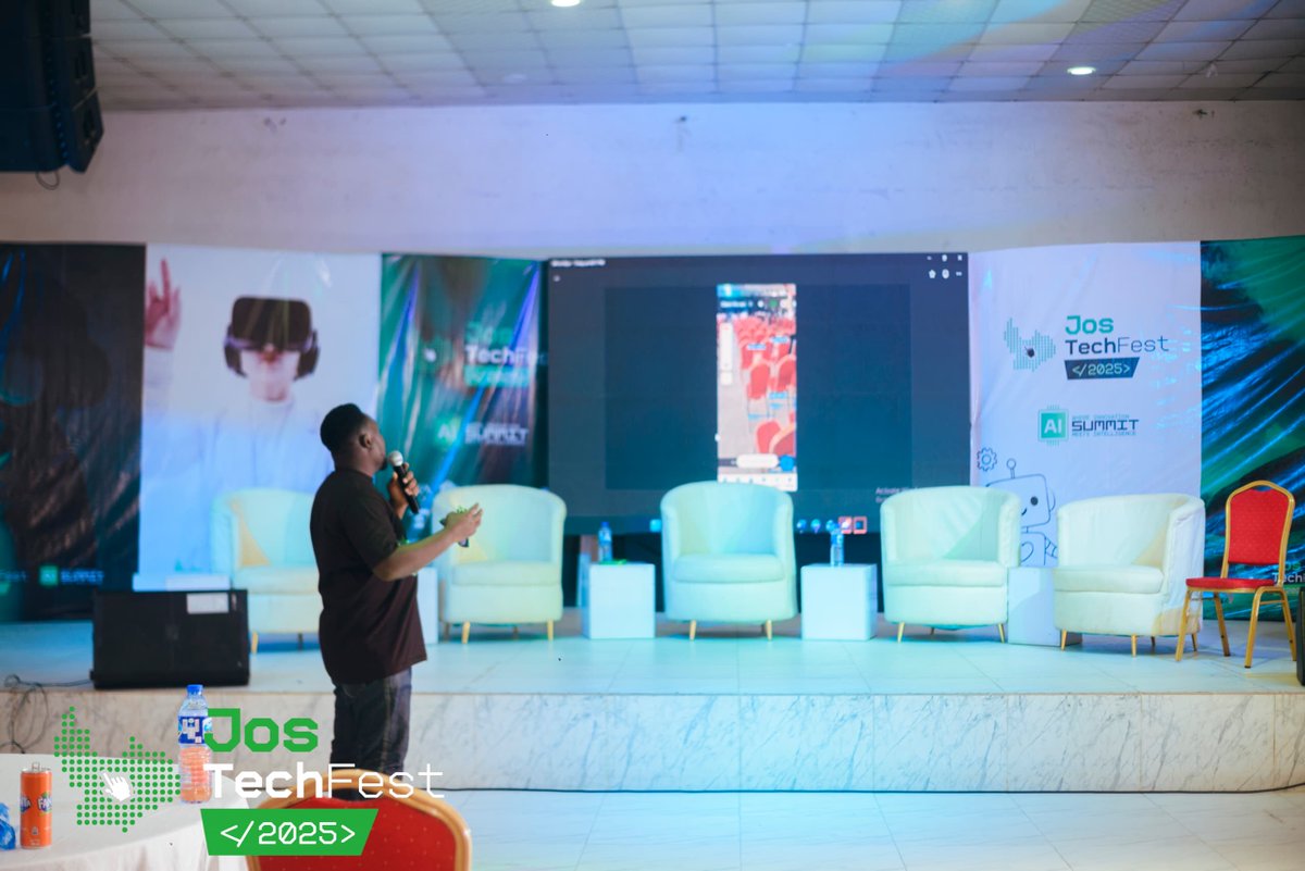 Samson Edison Mccarthy| Elenii tweet media