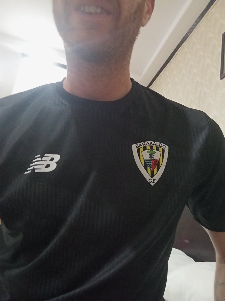 A más de 9.500km de distancia de Lasesarre, pero no se olvida que hoy juega el <a href="/BarakaldoCF/">Barakaldo C.F.</a> #GoazenBaraka