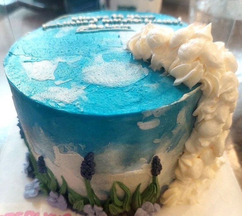 gureeeli's tweet image. kawawa naman yung cake namin... ganda pa naman ng desgin 🥹🥲😭🤣

congrats you, both. loveyouuuu @unodaily @dreamysunies 🩵💜