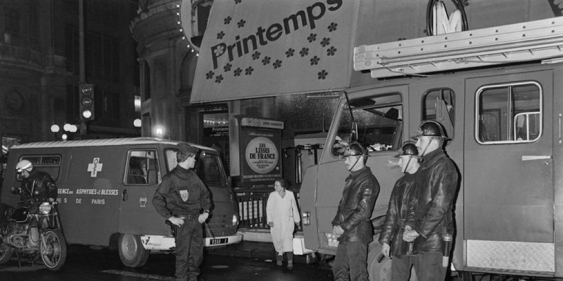 Il y a 40 ans le 7 décembre 1985 deux attentats visant les grands magasins du #Printemps Haussmann et des #GaleriesLafayette à #Paris faisaient 43 blessés, premiers d’une vague d’attentats perpétrés par le groupe Fouad Ali Saleh et revendiqués par le CSPPA (#Hezbollah) en France