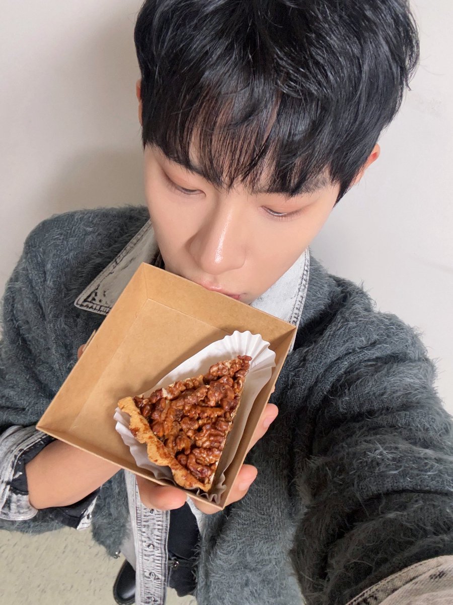 TIOT 티아이오티 tweet media