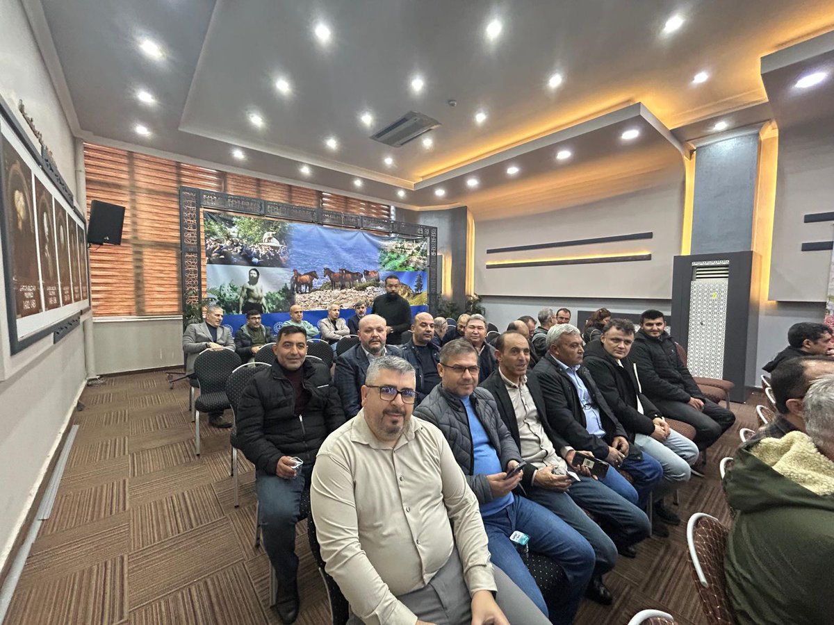 KirkagacEbs's tweet photo. Genel Başkan Yardımcımız Sayın Mesut Öner'in teşrifleri ile Manisa1 ve Manisa2 no'lu Şubelerimizin birlikte düzenlediği Genişletilmiş İl Divanı başlamıştır. Divanımızın hayırlara vesile olmasını temenni ediyoruz. https://t.co/CbfxHe4TZq