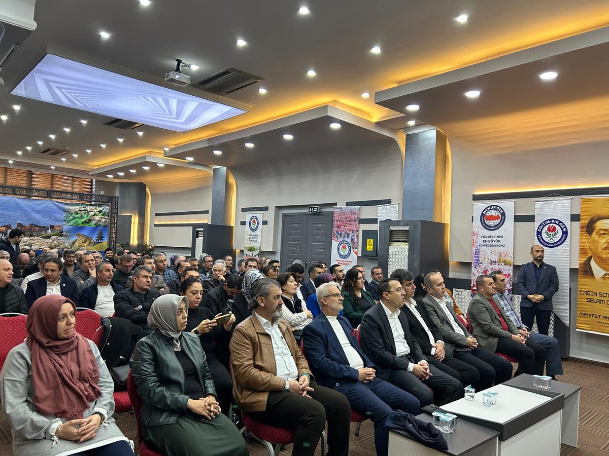 KirkagacEbs's tweet photo. Genel Başkan Yardımcımız Sayın Mesut Öner'in teşrifleri ile Manisa1 ve Manisa2 no'lu Şubelerimizin birlikte düzenlediği Genişletilmiş İl Divanı başlamıştır. Divanımızın hayırlara vesile olmasını temenni ediyoruz. https://t.co/CbfxHe4TZq