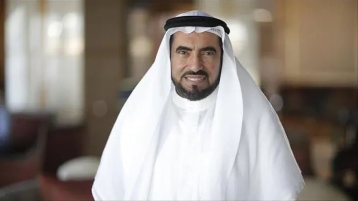 إنّا لله وإنّا إليه راجعون. أصدر أمير الكويت، الأحد، مرسوماً يقضي بسحب  الجنسية من الداعية الدكتور #طارق_السويدان، وممن اكتسبها معه بالتبعيّة!

ويأتي المرسوم في سياق حملة مكارثية لسحب الجنسية الكويتية طالت أكثر من 50 ألف مواطن.

إلى أين تتجه #الكويت؟ انتماء الإنسان إلى وطنه حقّ