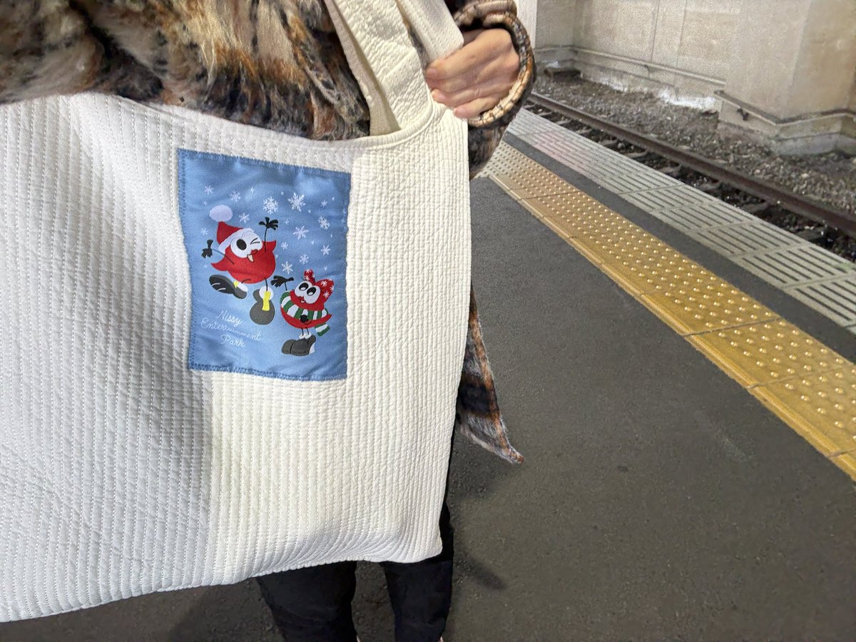 Lippy&Rujju ヌビバッグで出勤した👜💋 量がめっちゃ入るし可愛すぎる