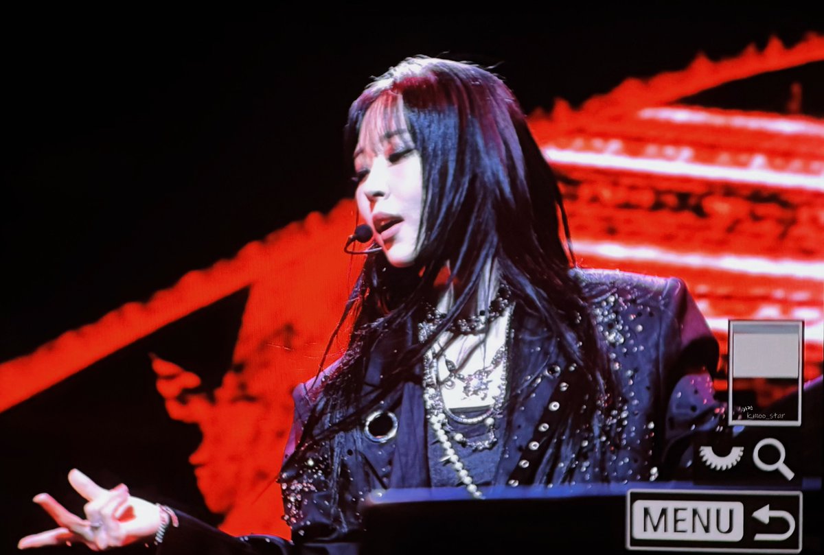 Moonbyul 문별🐹 ] 251206 MUSEUM : village of eternal glow IN