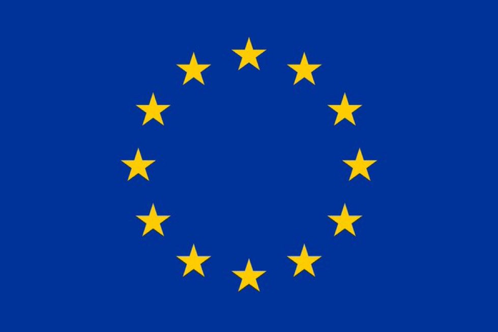 Leseerlaubnis's tweet image. Erst Europa, dann die Nationalstaaten, weil es die Europäische Union ist, die uns das freie Reisen, den längsten Frieden auf dem Kontinent, den Wirtschaftsaufschwung und die Kraft gegeben hat, eine Weltmacht zu sein. 

Europa gibt uns viele Freiheiten. Diese gilt es zu schützen.