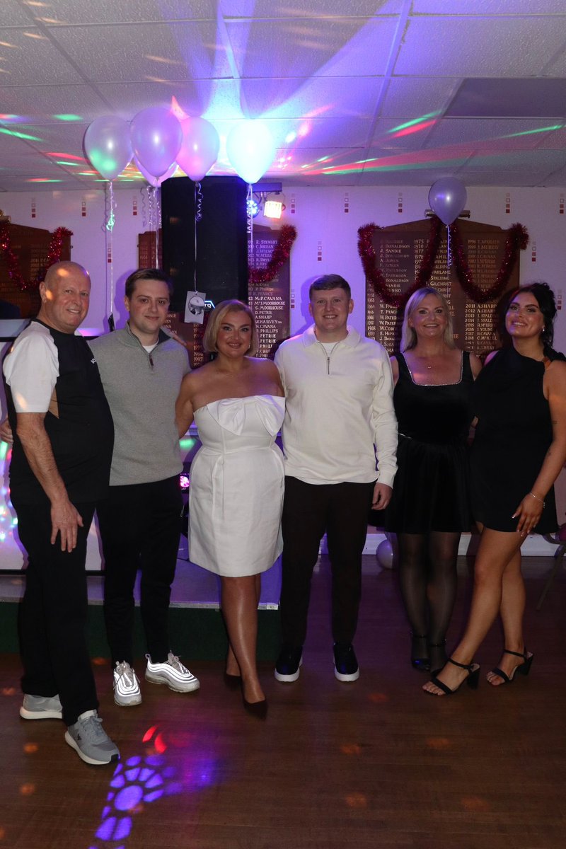 kates2577's tweet photo. Congratulations to my oldest daughter Chloe’s engagement to the lovely Eddie! A great party to celebrate the best couple  💍🍾🥂 https://t.co/wvU2kYLX8d