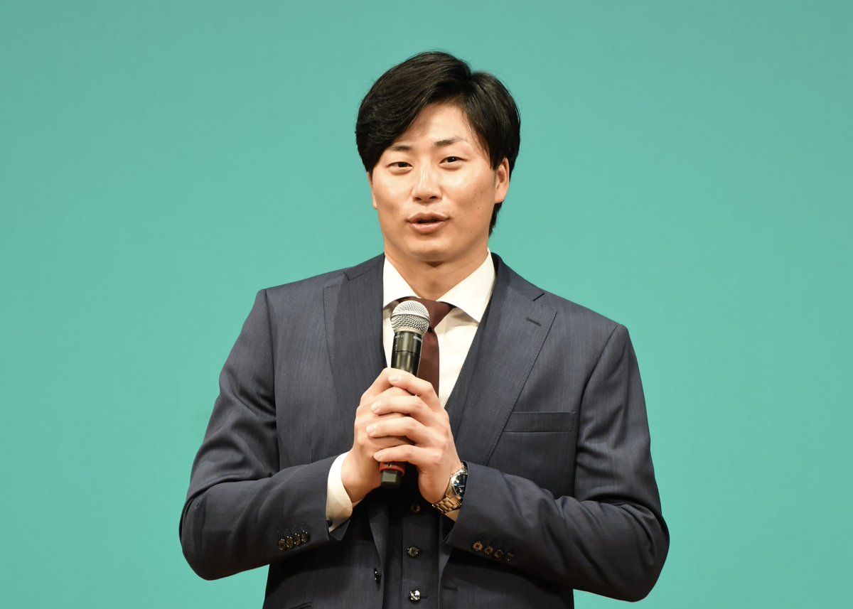 ﾏｲｸ両手で持つ廣岡くん🎤 #廣岡大志