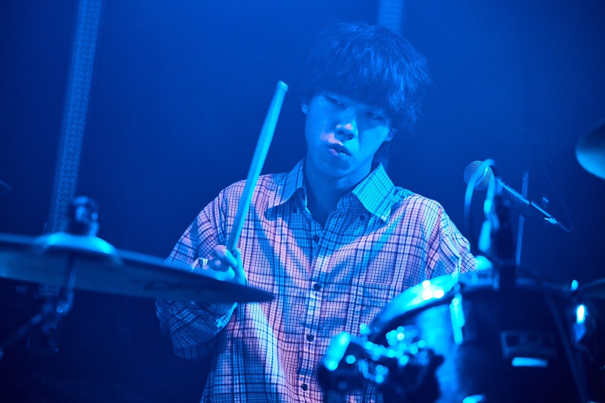 SHUNAN Orbit 2025
rise orbitさらに初参加組の至福ぽんちょ

静寂から始まるステージ、歌いはじめた瞬間から引き込まれる歌声とメロディが一気に包みこむ楽曲。
ひとときも目が離せないライブがriseに拡がります！！

<a href="/OOMOphoto/">OOMO</a>