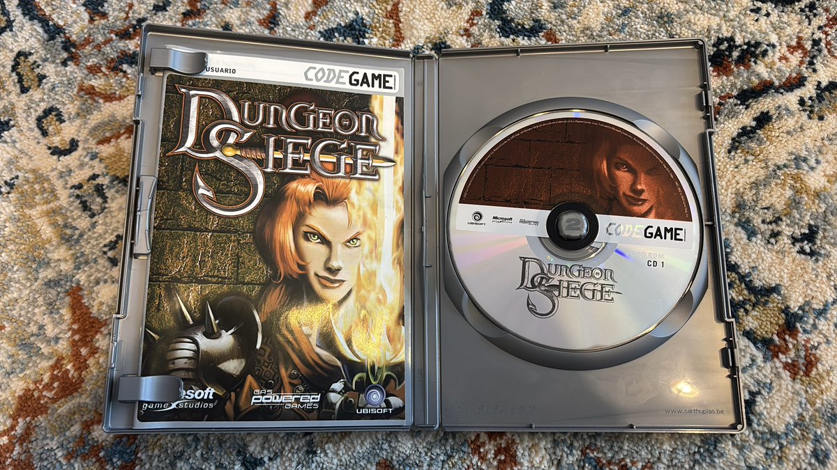 Ayer conseguí esta joyita con sus dos discos y manual en el <a href="/salonvideojuego/">Salón del Videojuego</a>. 

Un juego que me marcó, y que casi lo consideraría mi entrada al mundo de juegos rol-rpg.