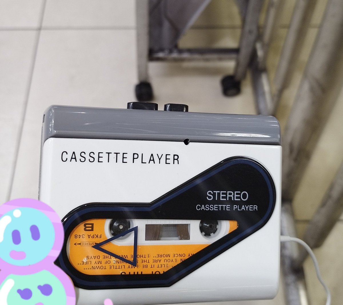 両方 330円ずつ JUNK(ジャンク) カセットプレーヤー 1つは 前回 失敗