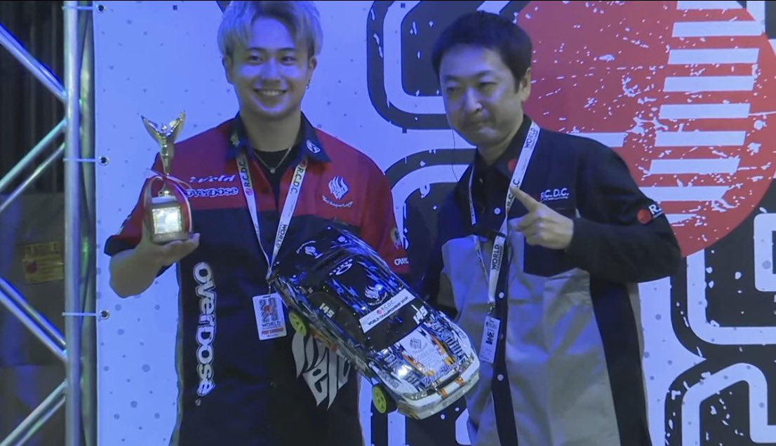 RCDC世界大会
シングル(単走)チャンピオン
石井 亮選手

コントロールタイヤ
30mmを履き獲得‼️

buzzbreak.jp/tire/

<a href="/RyoWeld/">石井 亮🇯🇵RYO ISHII</a> 
<a href="/weld_overdose/">WeldxOVERDOSE</a> 

#バスブレイク 
#rcdc2025 
#30mm