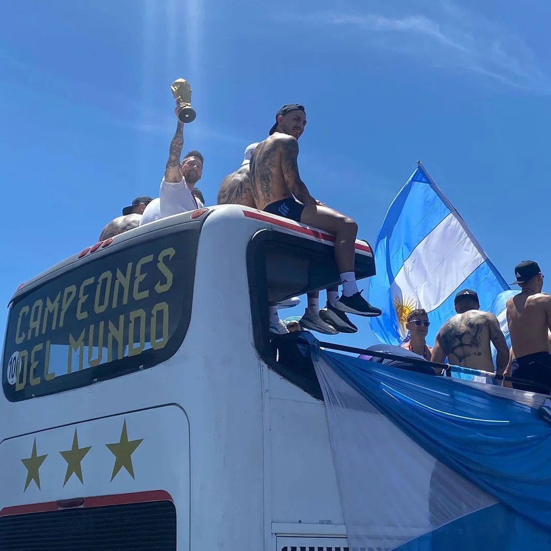 TouchlineX's tweet image. Lionel Messi&apos;s career is never going to be topped, not by anyone.. ✨

• Most G/A in history. 
• Most trophies in history.
• Most individual awards in history.
• Most Ballon d&apos;Ors in history.
• Most FIFA The best in history.
• Most non-penalty goals in history.
• Most…