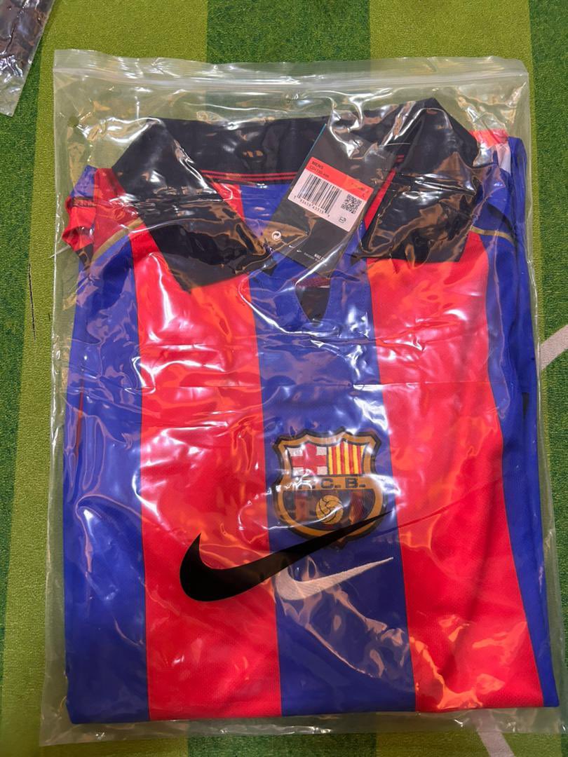 Otra Camiseta que sale de nuestro almacén, del último sorteo que hizo nuestro amigo <a href="/Rematesbets/">Rematesbets</a> 🤝