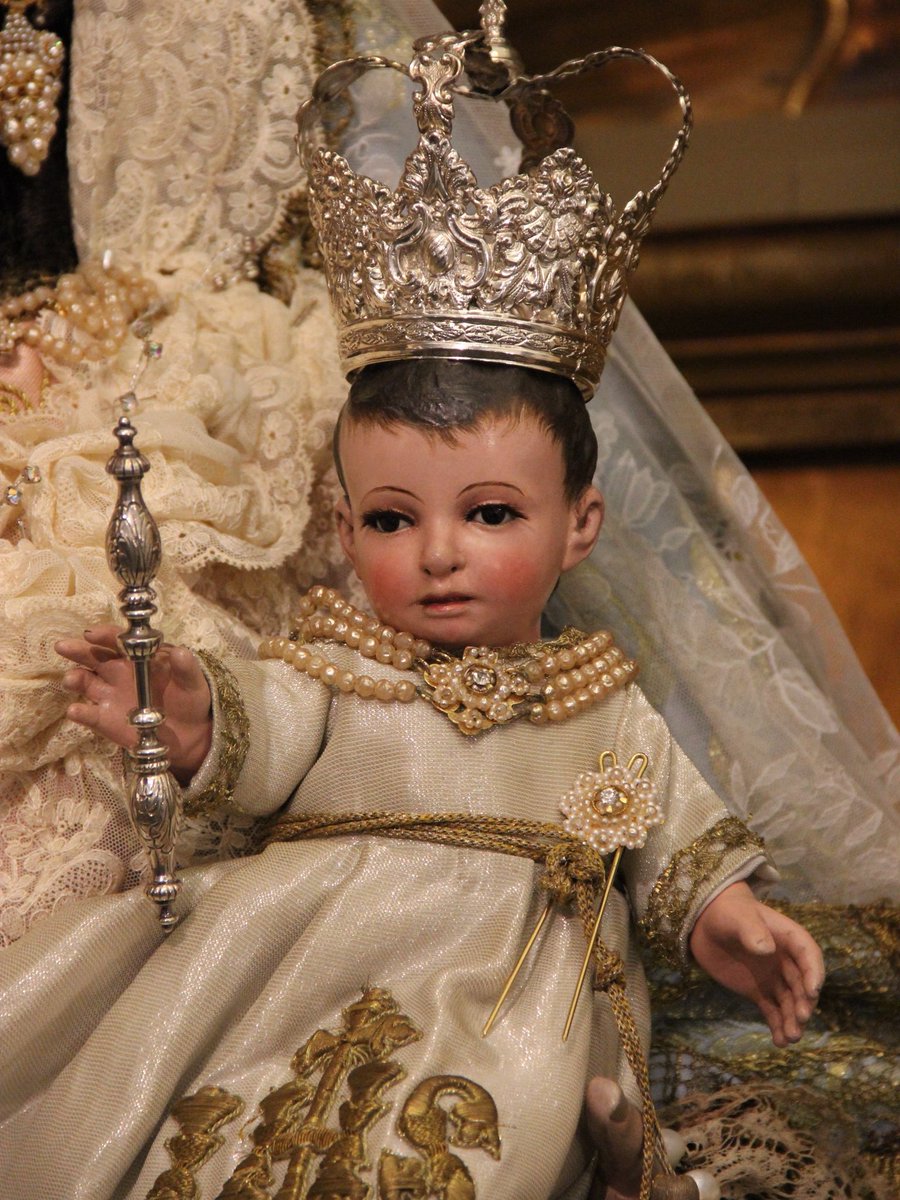 ✝️ II Domingo del Tiempo de Adviento✝️

📖Lectura del Santo Evangelio según San Mateo (Mt 3,1-12)

"¡Convertíos a Dios, porque el reino de los cielos está cerca!”. 

📸 Archivo de la Hermandad

#cofradíasmlg #domingodelseñor #virgendelrosario #rosarioelpalo #patronaelpalo
