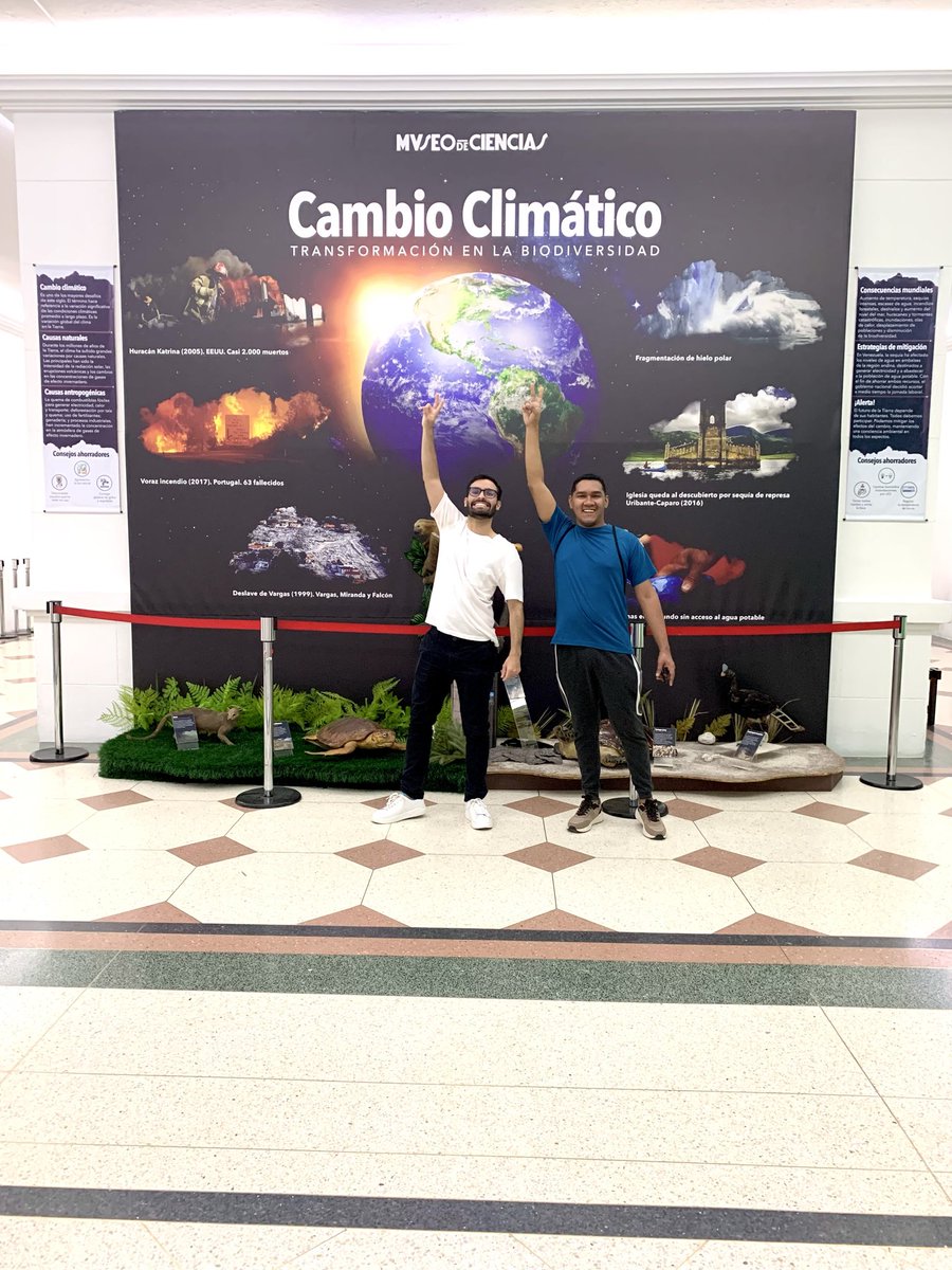 SolarcSolarc_'s tweet image. Throat curving to heaven and cannot speak .