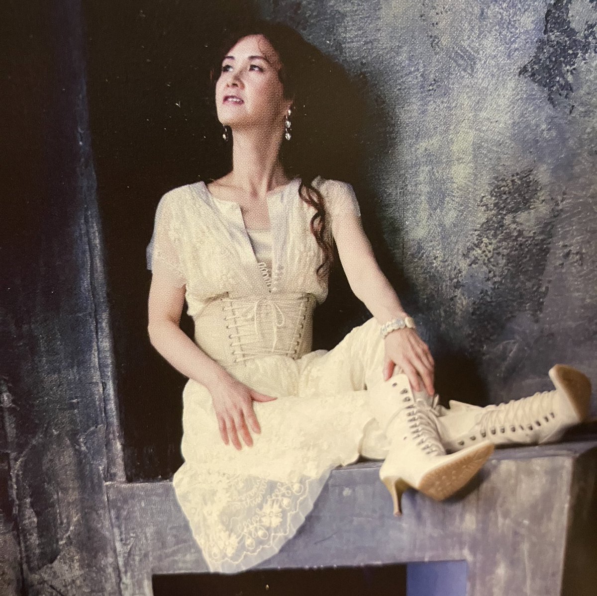 中島みゆき 8cm シングル 21枚セット 1988年 アザミ嬢のララバイ Amazon Musicで中島みゆきのアザミ嬢のララバイを再生する
