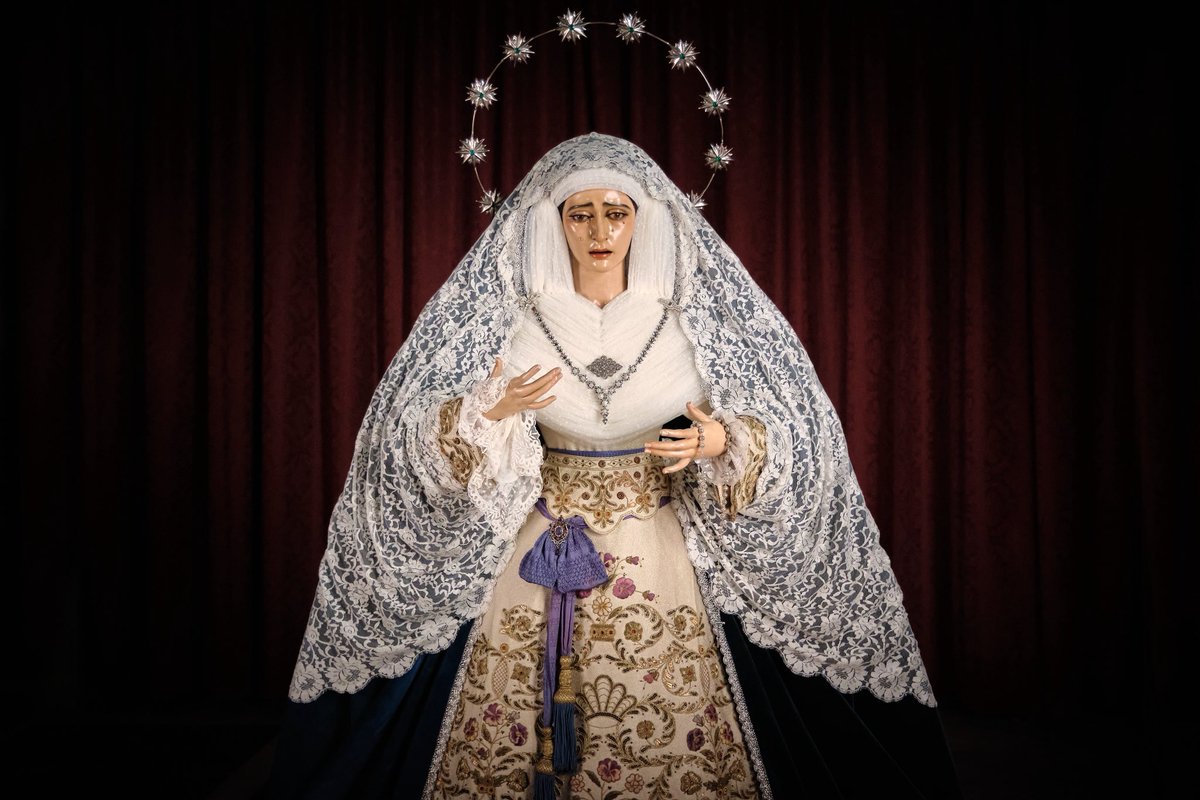 Este lunes, 8 de diciembre, celebraremos la misa solemne por la Festividad de la Inmaculada a las 12:00 h. 
Como hermandad franciscana, vivimos esta festividad con especial devoción.
🙏 Santa María, concebida sin pecado original, ruega por nosotros.