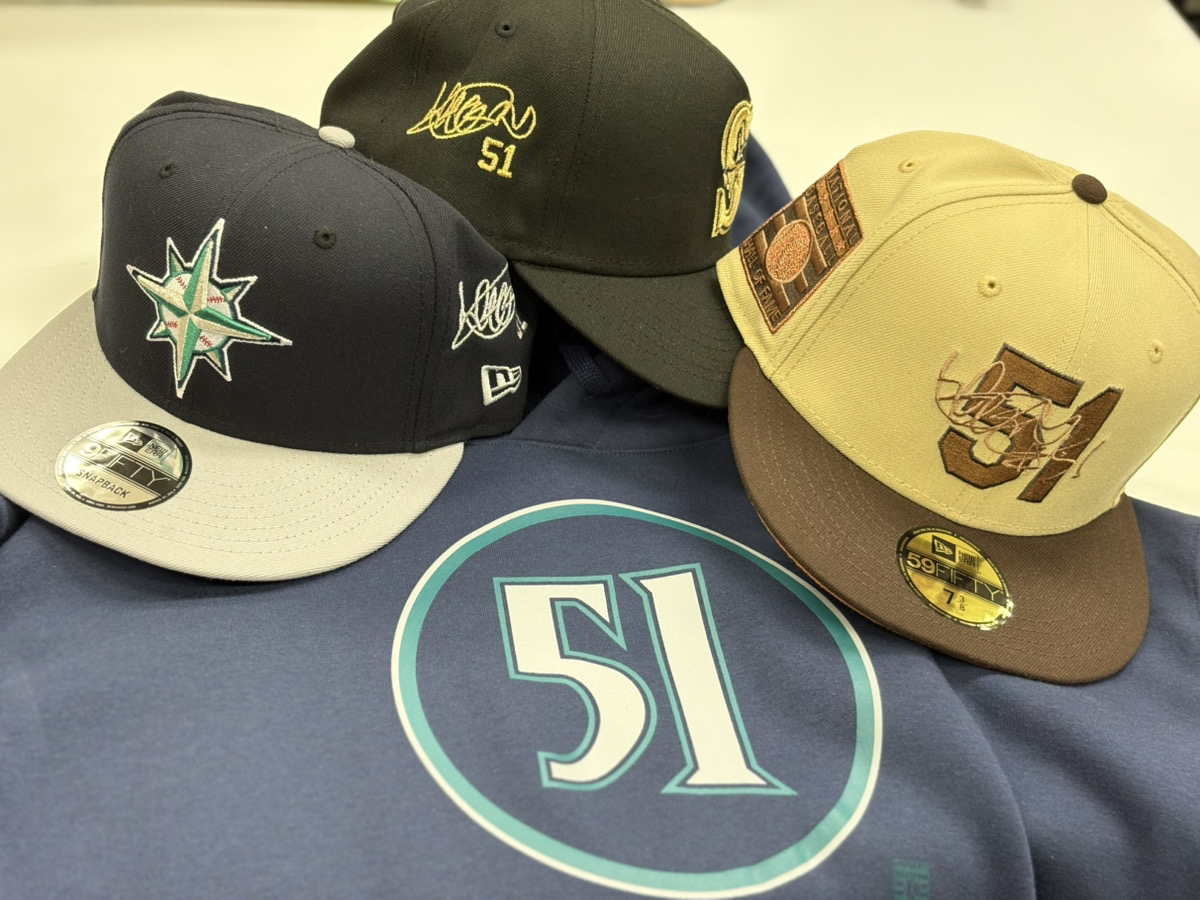 現地買付”のイチローさんアイテムも新登場！ 殿堂入り記念グッズは