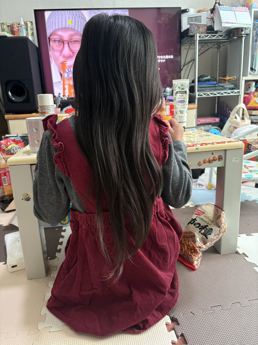 CC19ff's tweet photo. 生まれてから6年、初めて髪の毛を切りました😭
嬉しいような、寂しいような。 https://t.co/JIhtbEyG2r