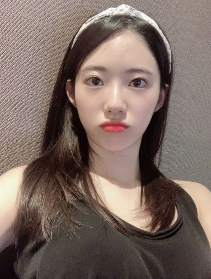 ldludaa's tweet image. Happy weekend 

Happy ga happy harus happy iya 😁