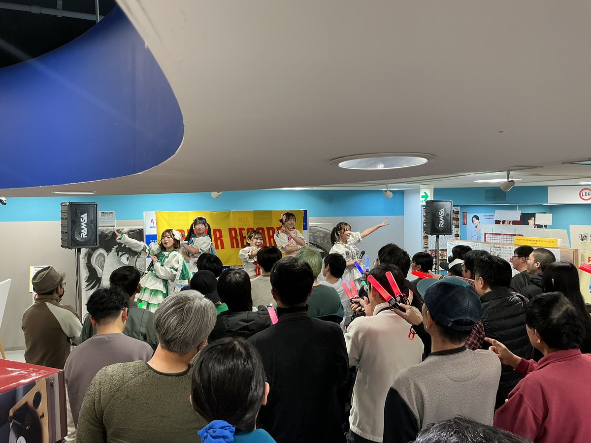 タワーレコード郡山店 インストアライブ2部 大勢の方にお越しいただき