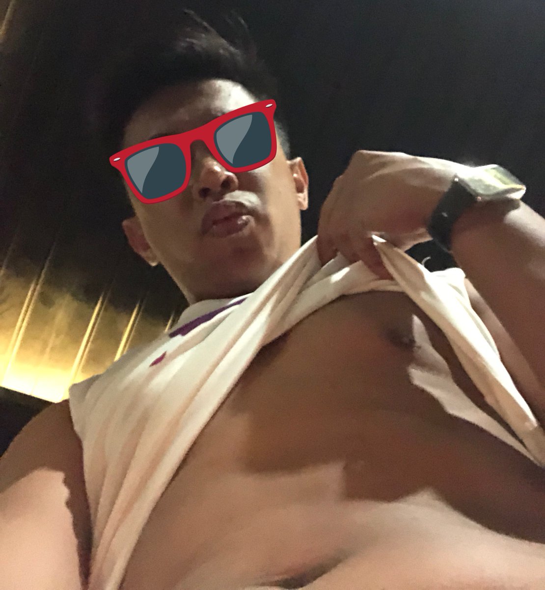 savingyuan's tweet image. Sup?