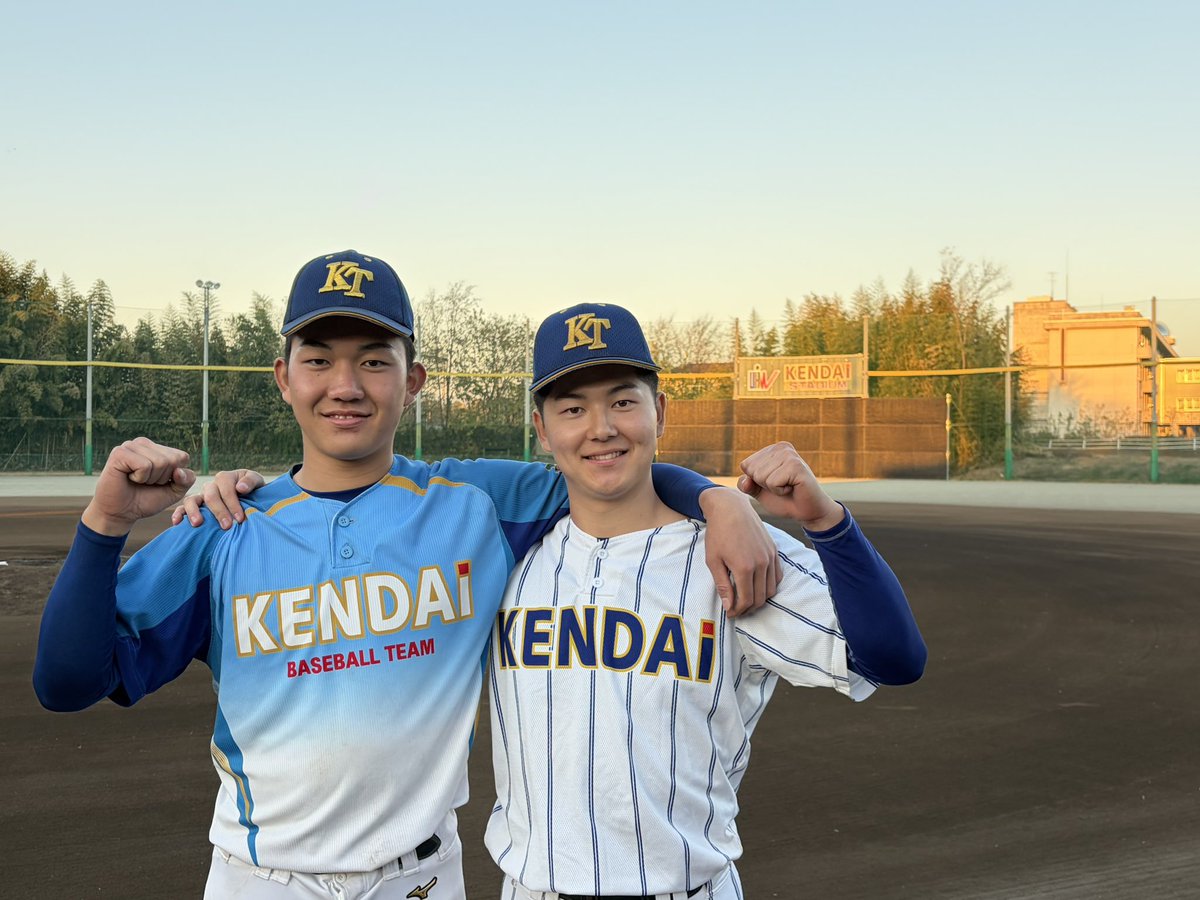 ベンチ上のブルーゴーツ (@UDA7GmpAixlLqzC) / Posts / X