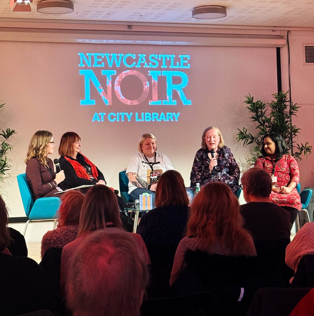 𝐓𝐫𝐢𝐩Fiction 📚🧳 #travelbybook tweet media