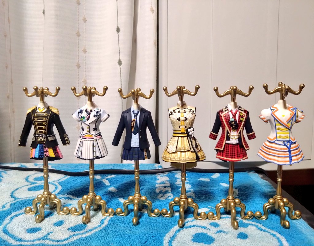 とりあえず並べてみた！✨️😆👍
左:2弾　右:1弾と2弾
#AKB48
#AKB48_20thYear