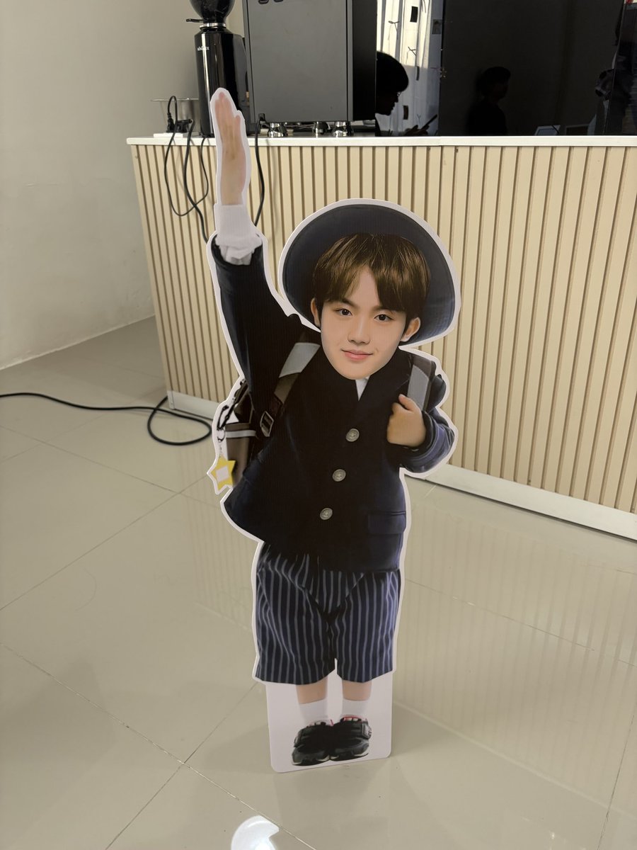 <a href="/SerenityBloomDY/">SerenityBloomWithDoyoung</a> 
ขอบคุณ ลกด นะคะ จิ๋วน่ารักมาก