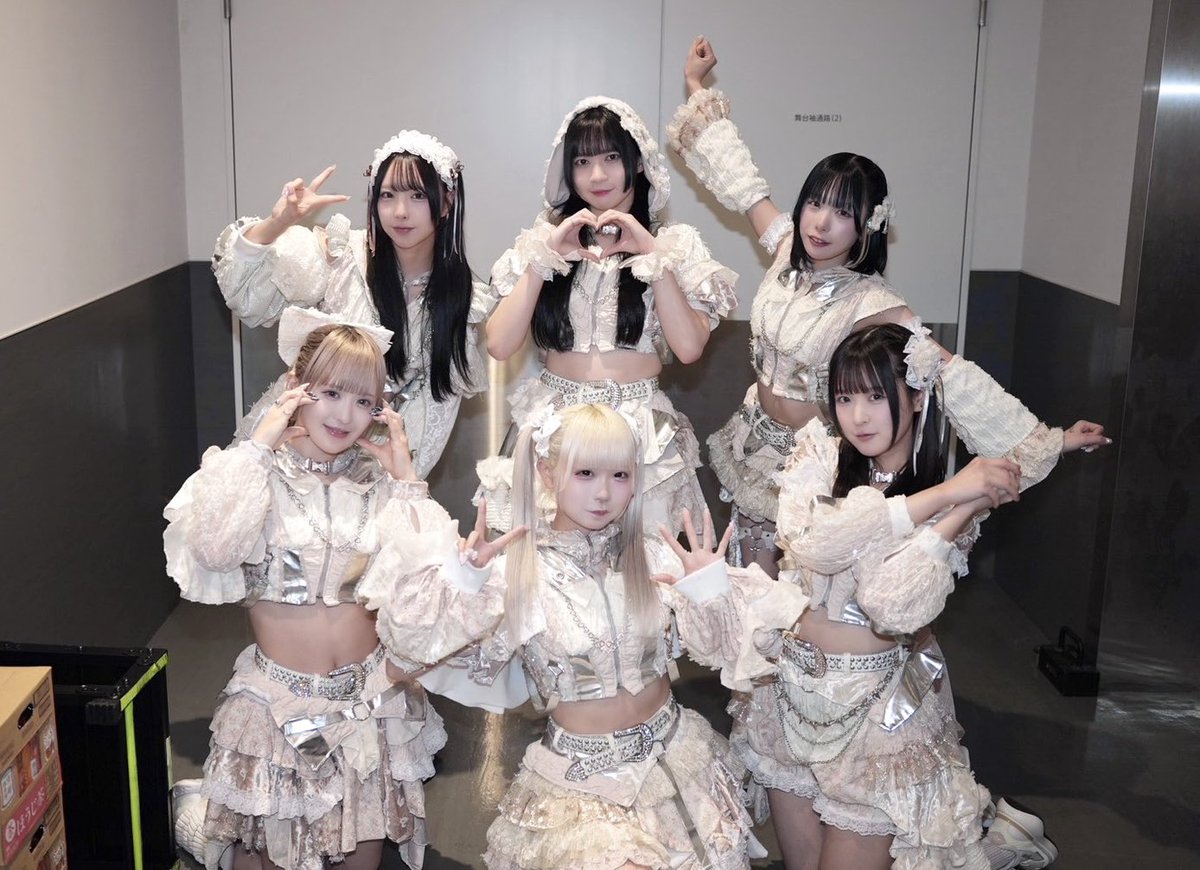 巴月もえ【Mirror,Mirror】 (@MM____moe) / Posts / X