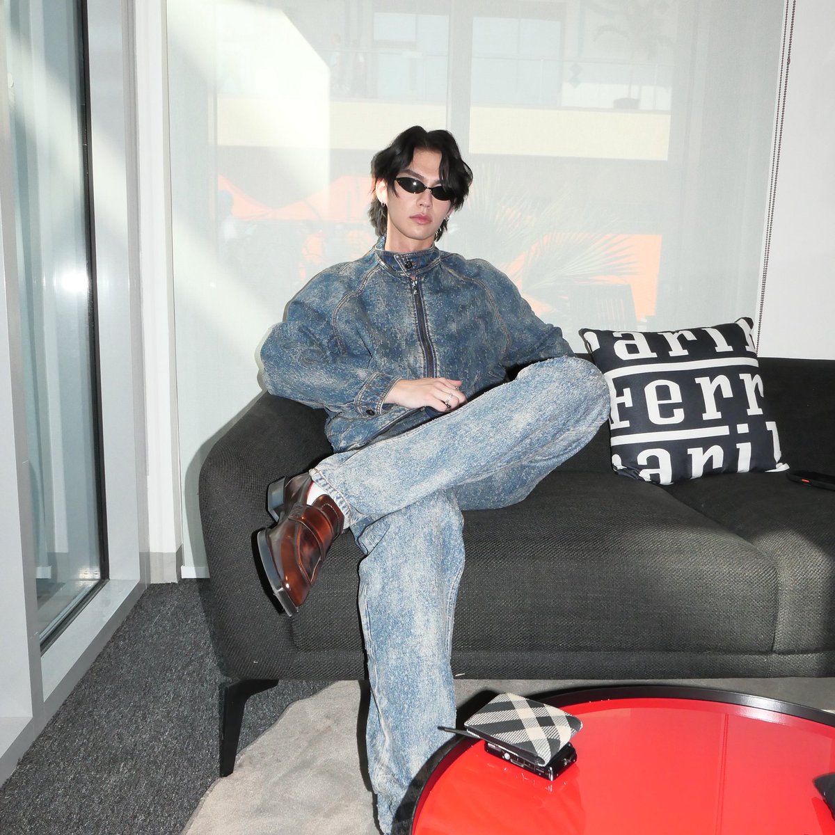 thisisnichapat's tweet image. Who’s asking for @bbrightvc