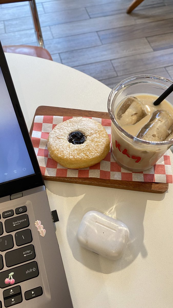 NALEAA👀🥬📽️‼️ tweet media