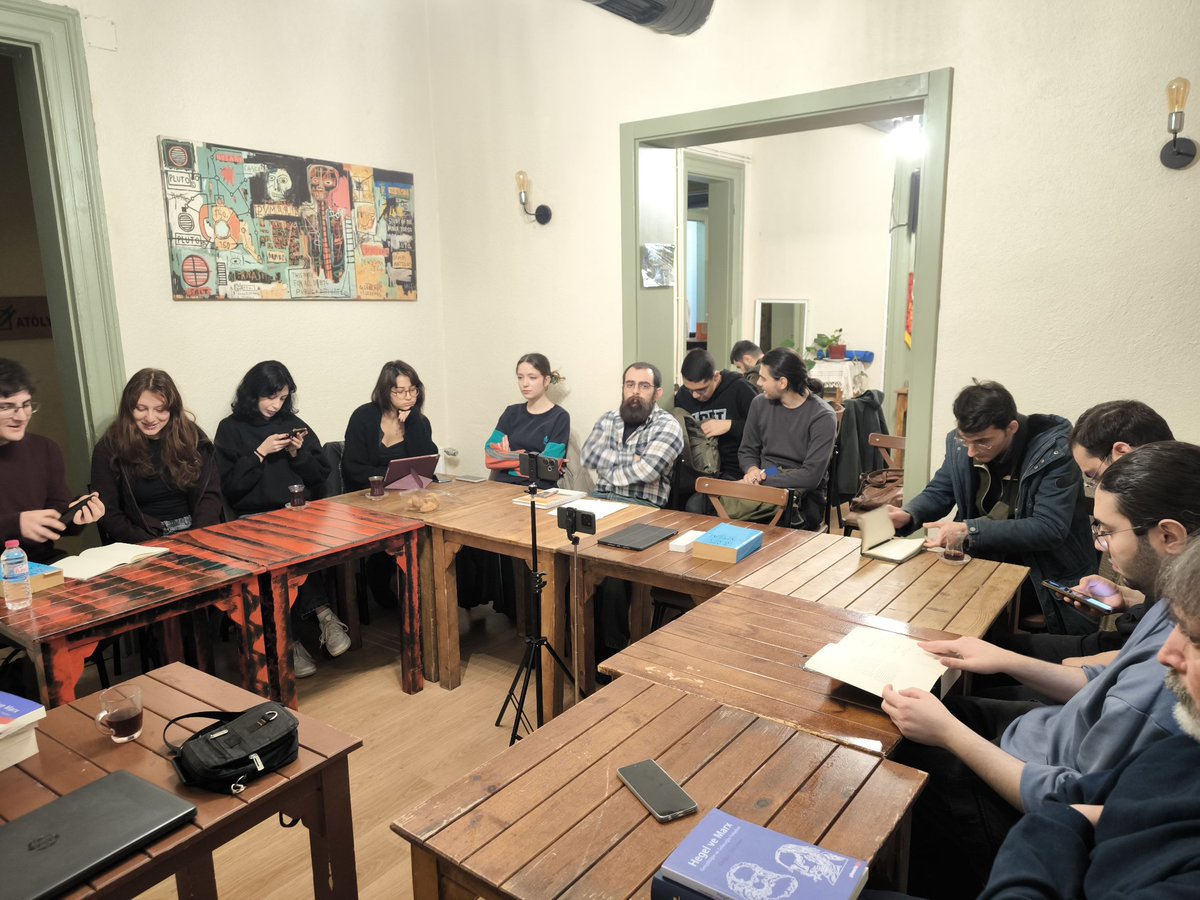 Atölyemizin ikinci oturumuna başladık, canlı yayından izleyebilirsiniz: youtube.com/live/ECdHa4Fxp…