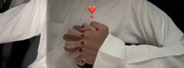 41Xiii's tweet image. " من كثر ما اتوه في صوتك و احبه 
احس ان الحكي مخلوق عشانه ". 
            ❣️❣️❣️❣️❣️