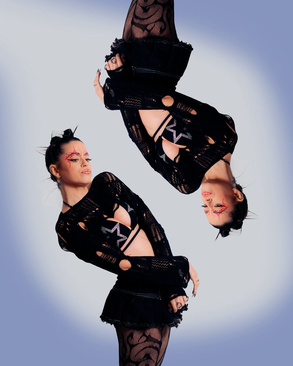 mireya ☽ tweet media