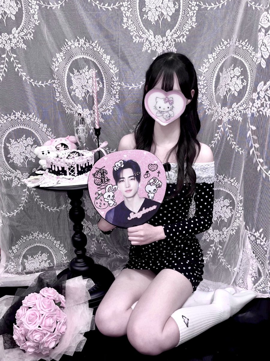 ホ ྀི tweet media