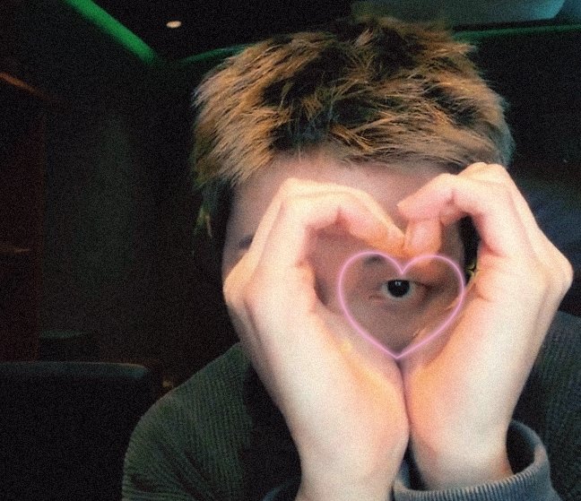 Nousseiba09's tweet image. :¨·.·¨:
 `·.  𐙚 I heart yᰔu my j𖦹𖦹n