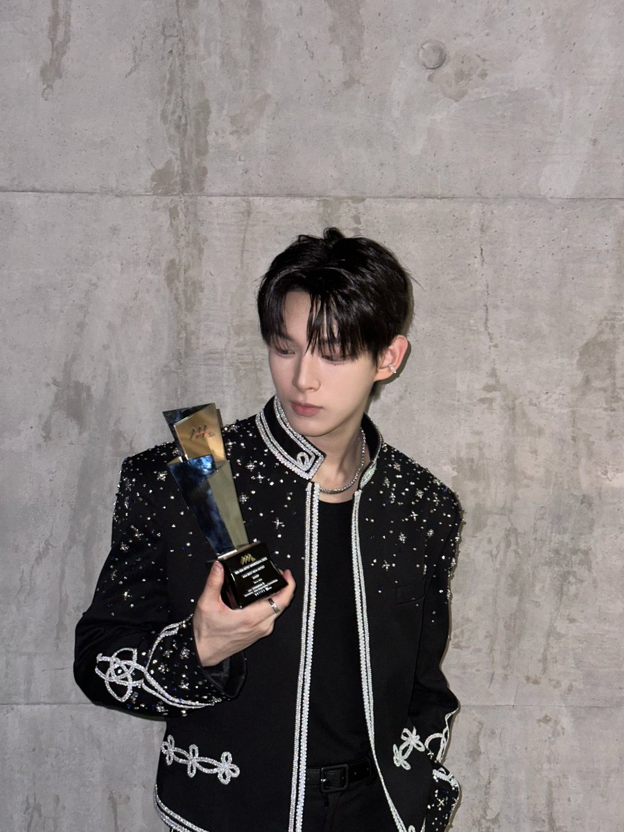 AAA BEST NEW ARTIST🏆 Thank you for such an amazing experience