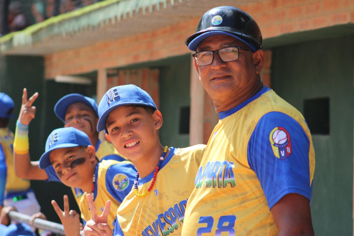 ⚾️🏆#Nacionales2025

📸 Juego entre #NuevaEsparta 🆚️ #Zulia en la 2da jornada del V Campeonato Nacional U11⚾️

📍Caracas - Distrito Capital
🏟 Parque Itagua 
📸 <a href="/guilloyaber/">Guillermo Yaber Ll.</a>

💻 fevebeisbol.org

#NacionalesFEVEBEISBOL 
#Sub11 #SembrandoBeisbol #CampeonatosNacionales2025